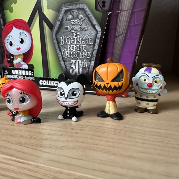 Disney Doorables Nightmare Before Christmas Collection Peek 8 Figures New - Picture 3 of 6